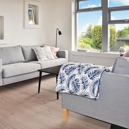 Three-bedroom In Nyborg