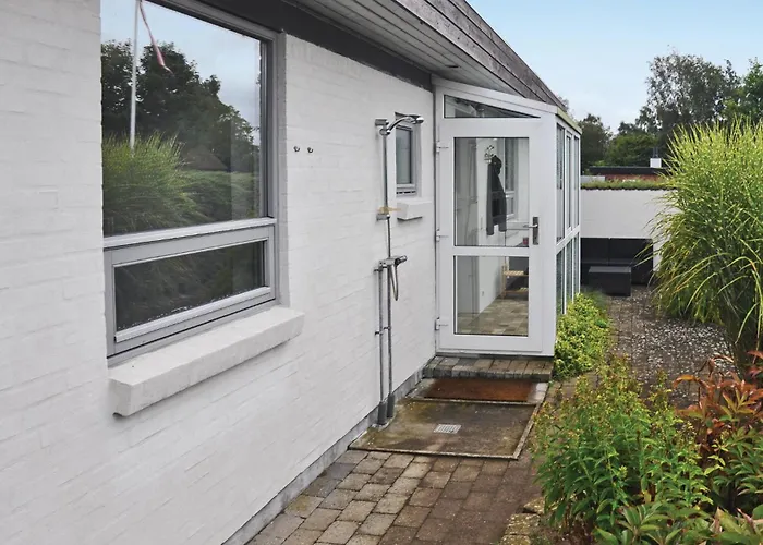 Three-bedroom In Nyborg